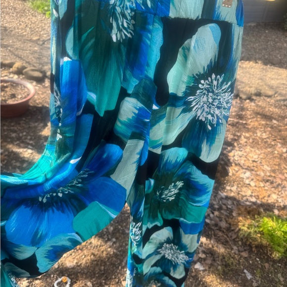 Forever 21 Blue & Teal Floral Wide Leg Pants - Picture 5 of 6